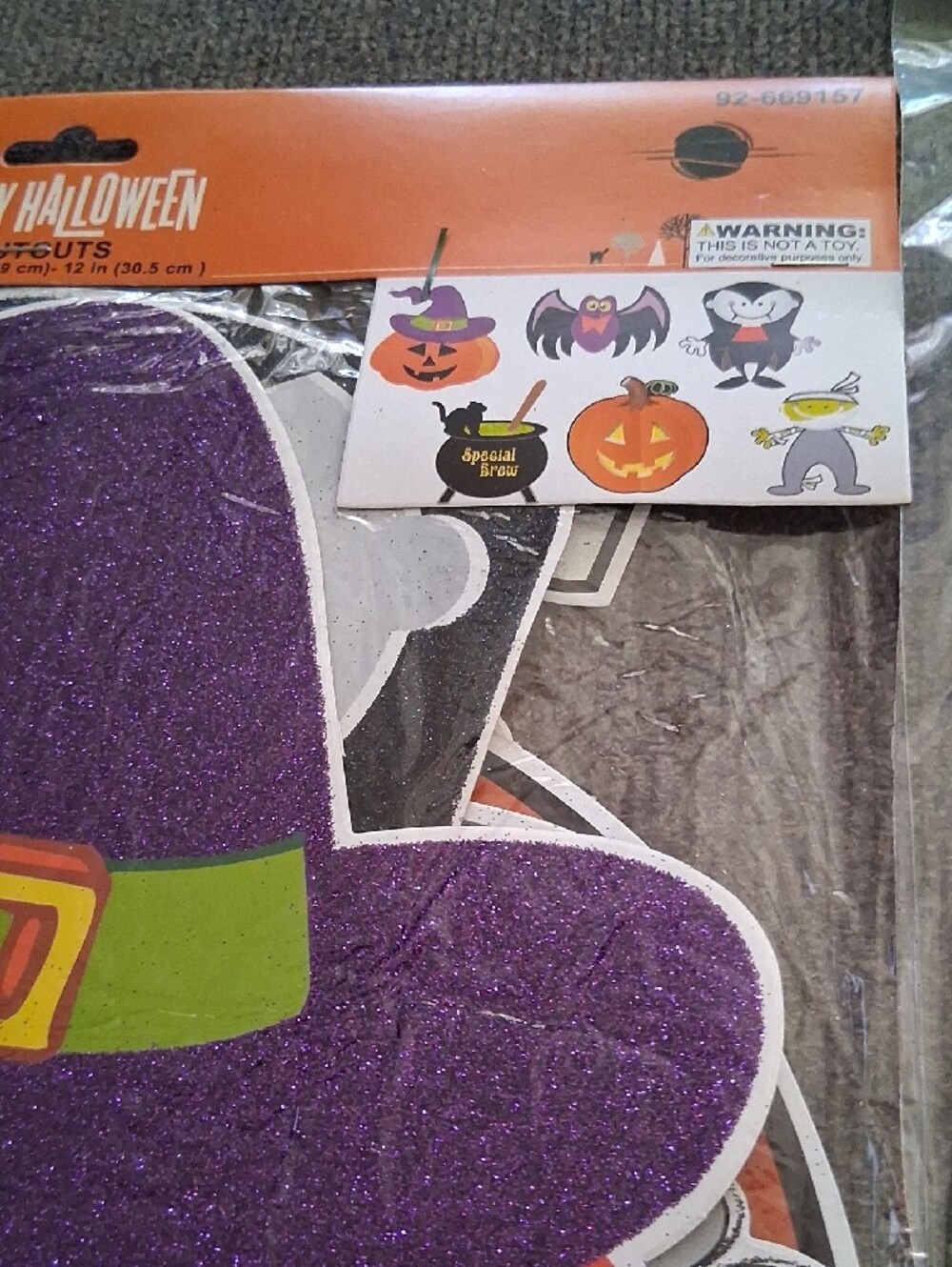 Halloween Paper Cut Outs Set Of 6 - Picture 3 of 7